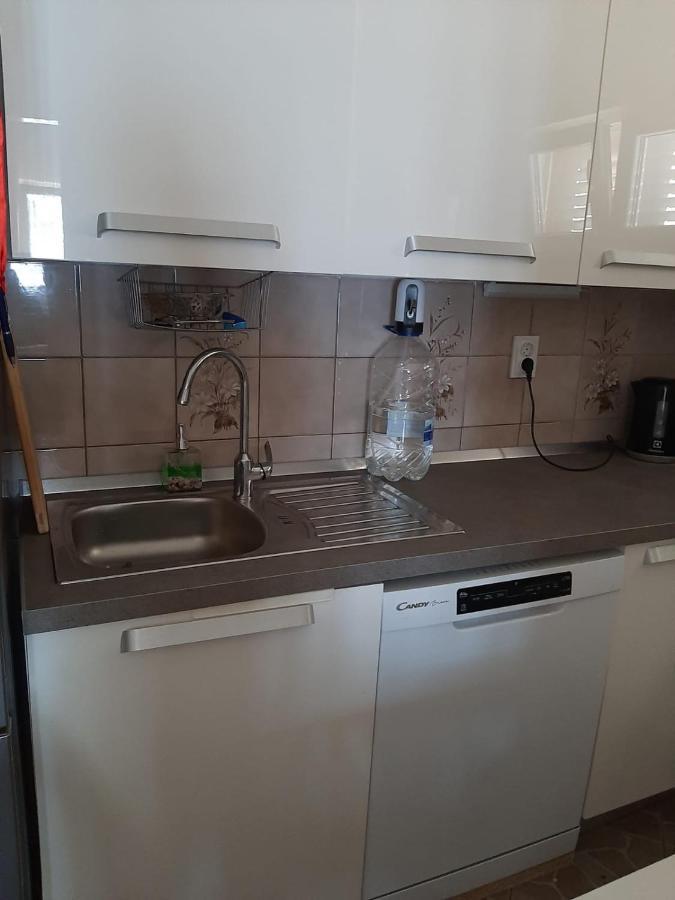 Kuca Za Odmor Coccoli Appartement Karlobag Buitenkant foto
