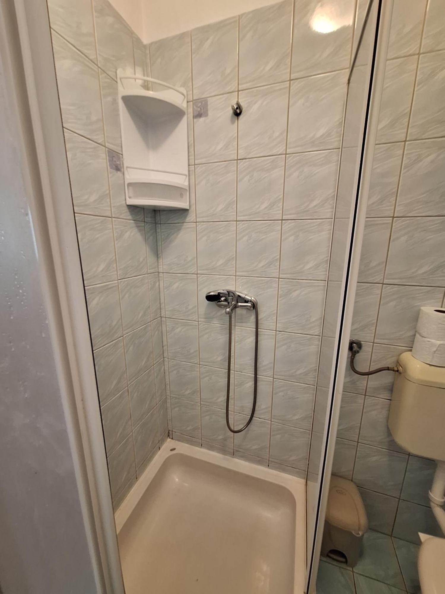 Kuca Za Odmor Coccoli Appartement Karlobag Buitenkant foto