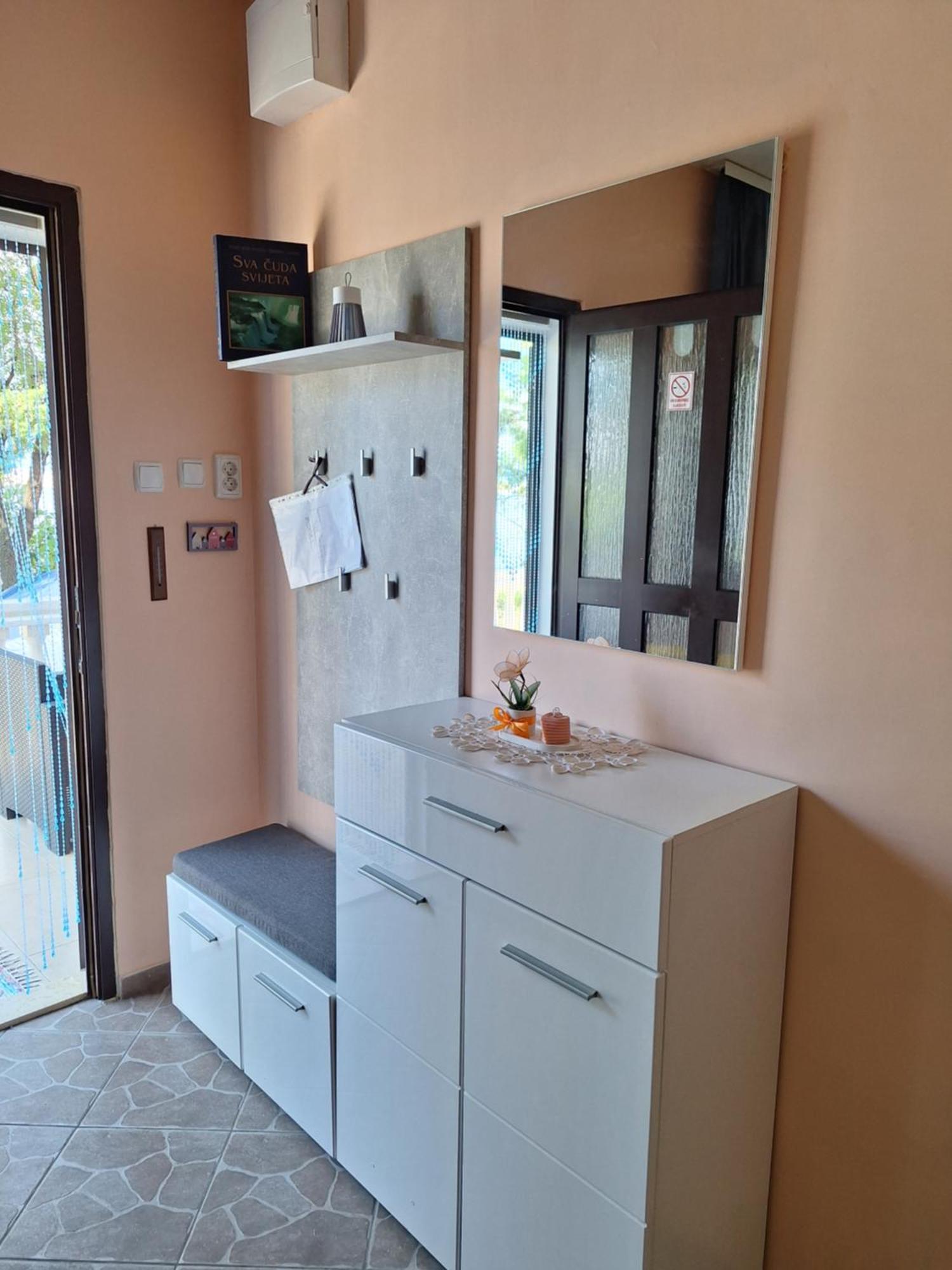 Kuca Za Odmor Coccoli Appartement Karlobag Buitenkant foto